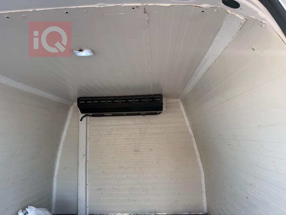 Nissan Urvan